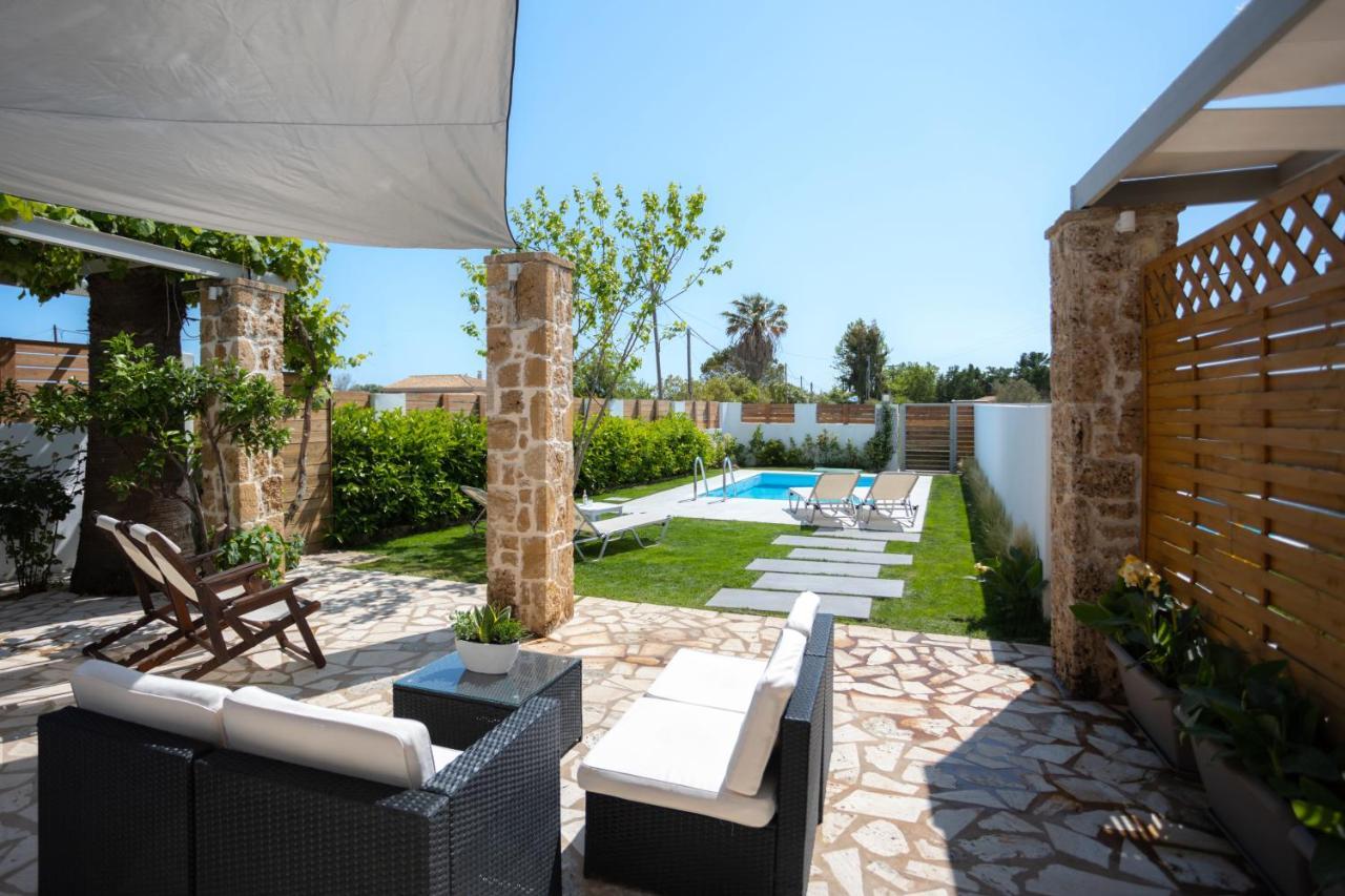 Issos Beach Villa Línia Extérieur photo