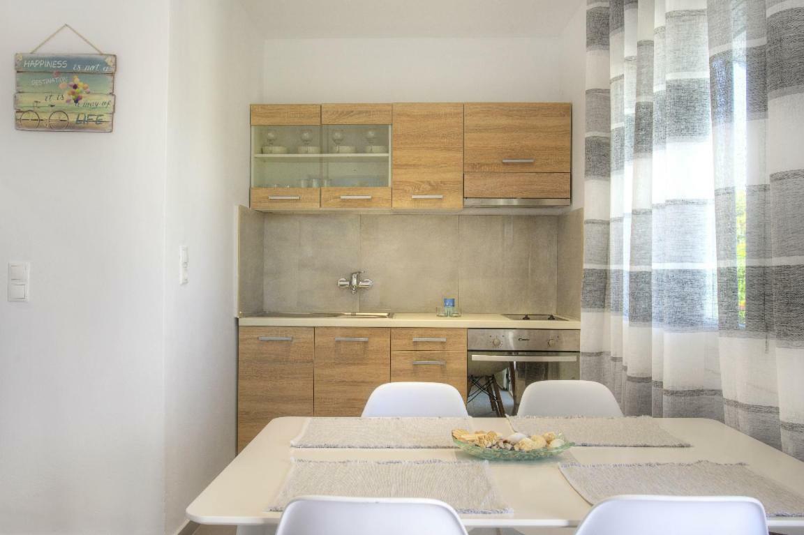 Issos Beach Villa Línia Extérieur photo